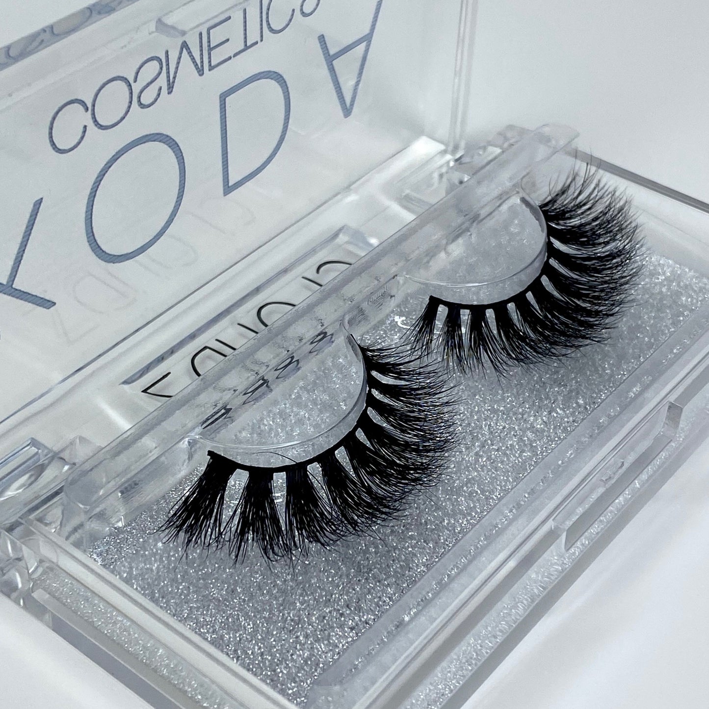 Cloudz eyelash